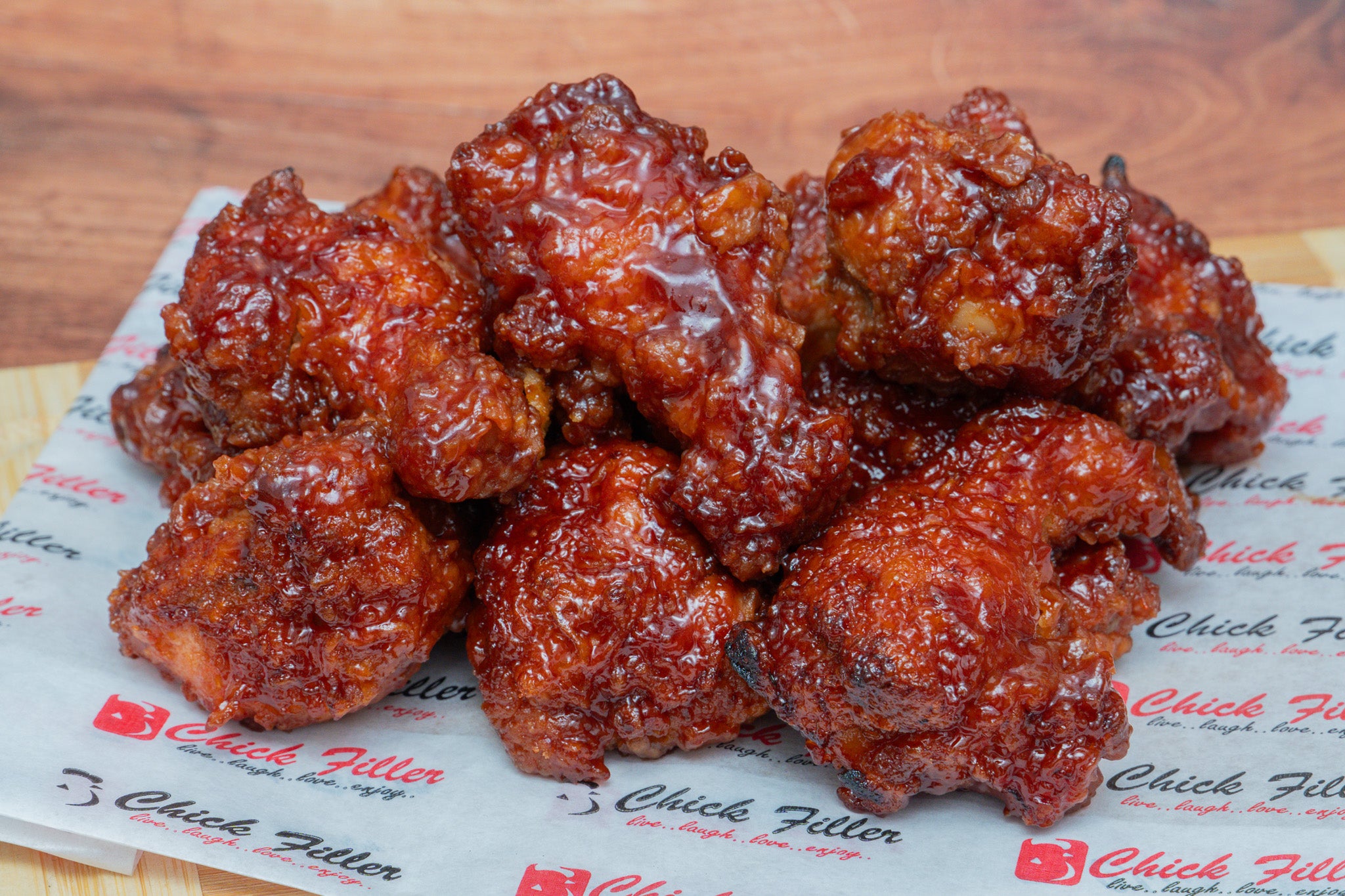 12 BBQ Wings