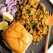 Egg Bhurji Pav