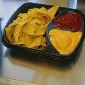 nachos bucket