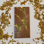 Dubai Chocolate with Kunafa and Pistachios 100 Gr