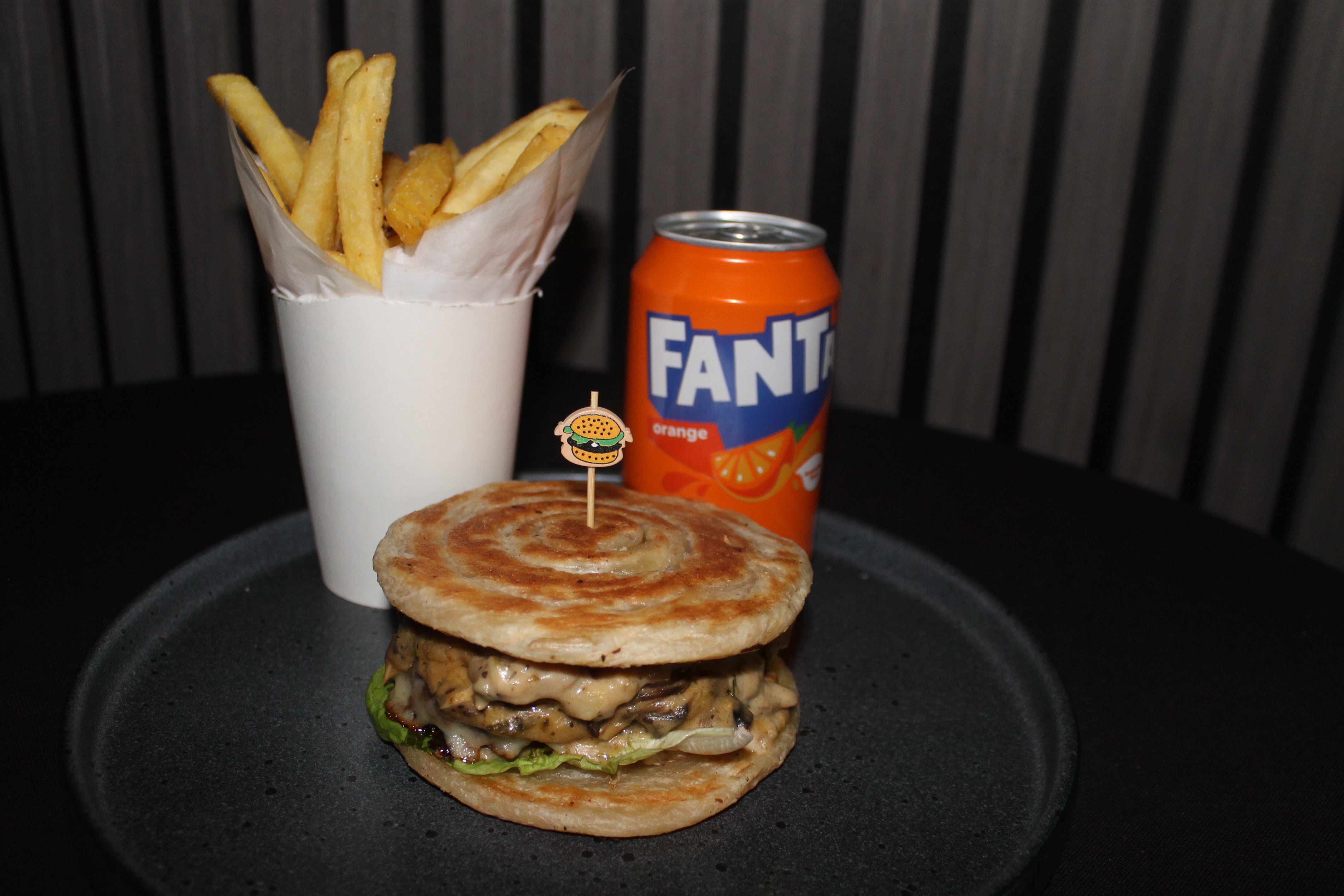 Porata Angus Burger
