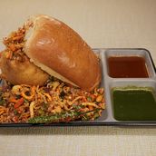 Junglee Vada Pav