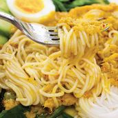 KHANOM JEEN