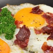 BASTERMA FRIED EGGS