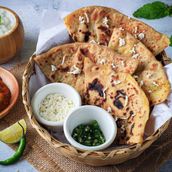 Chilli Cheese Paratha