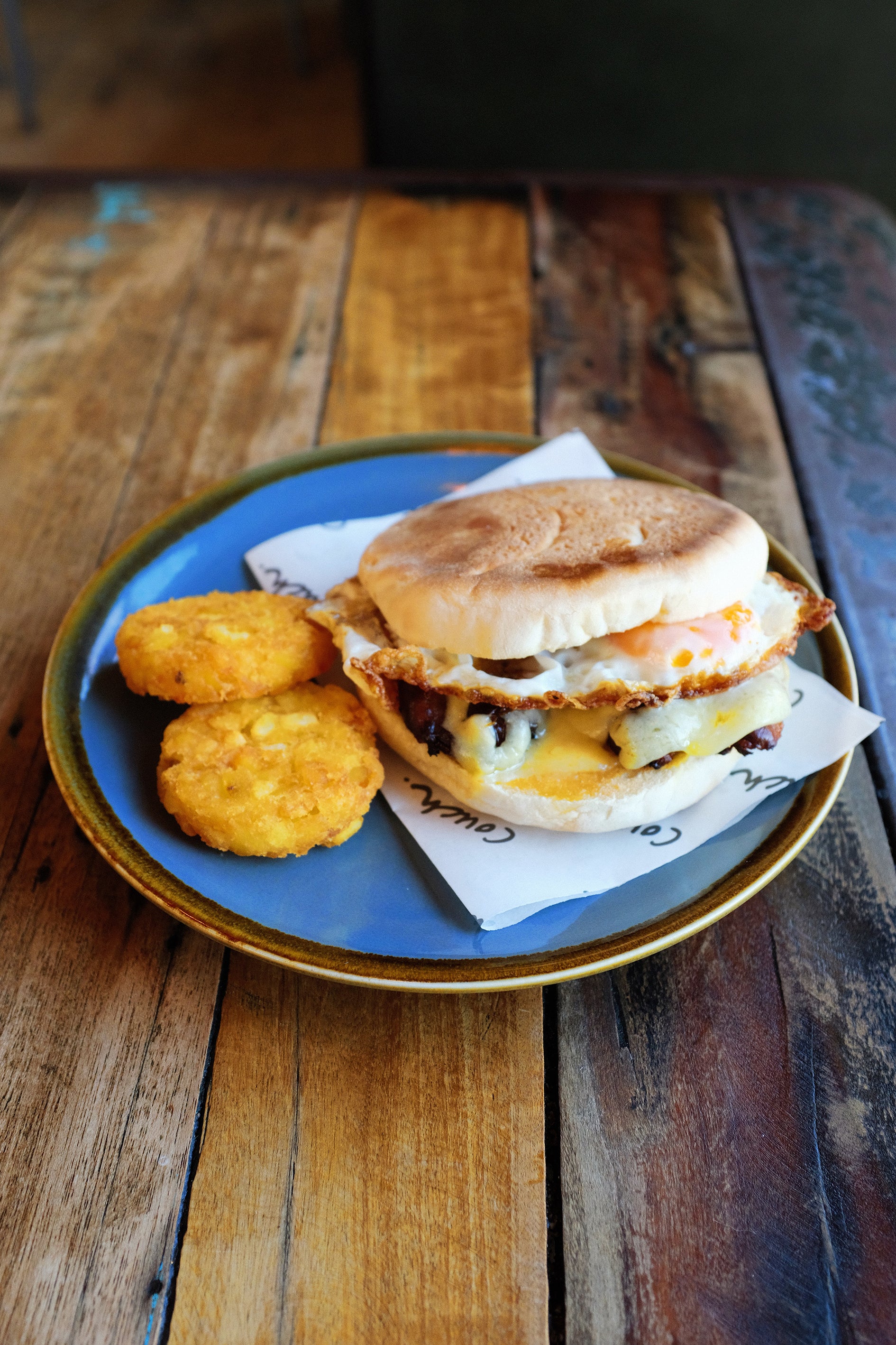 Sausage & egg breakfast muffin