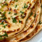 BUTTER NAAN