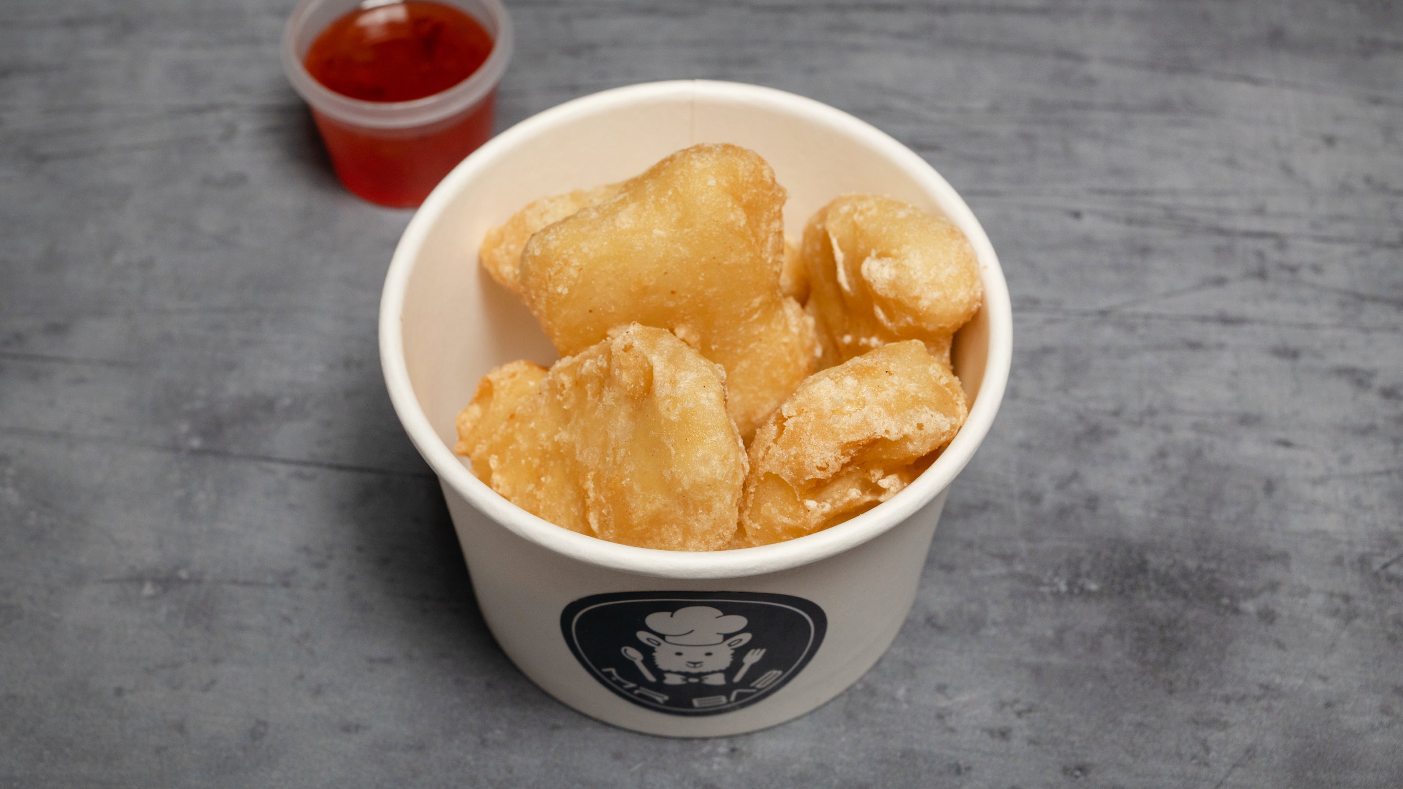 Chicken Nuggets with Sweet Chilli Dip (6 Pieces)