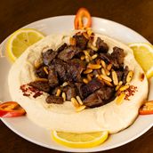 Hummus With Meat 