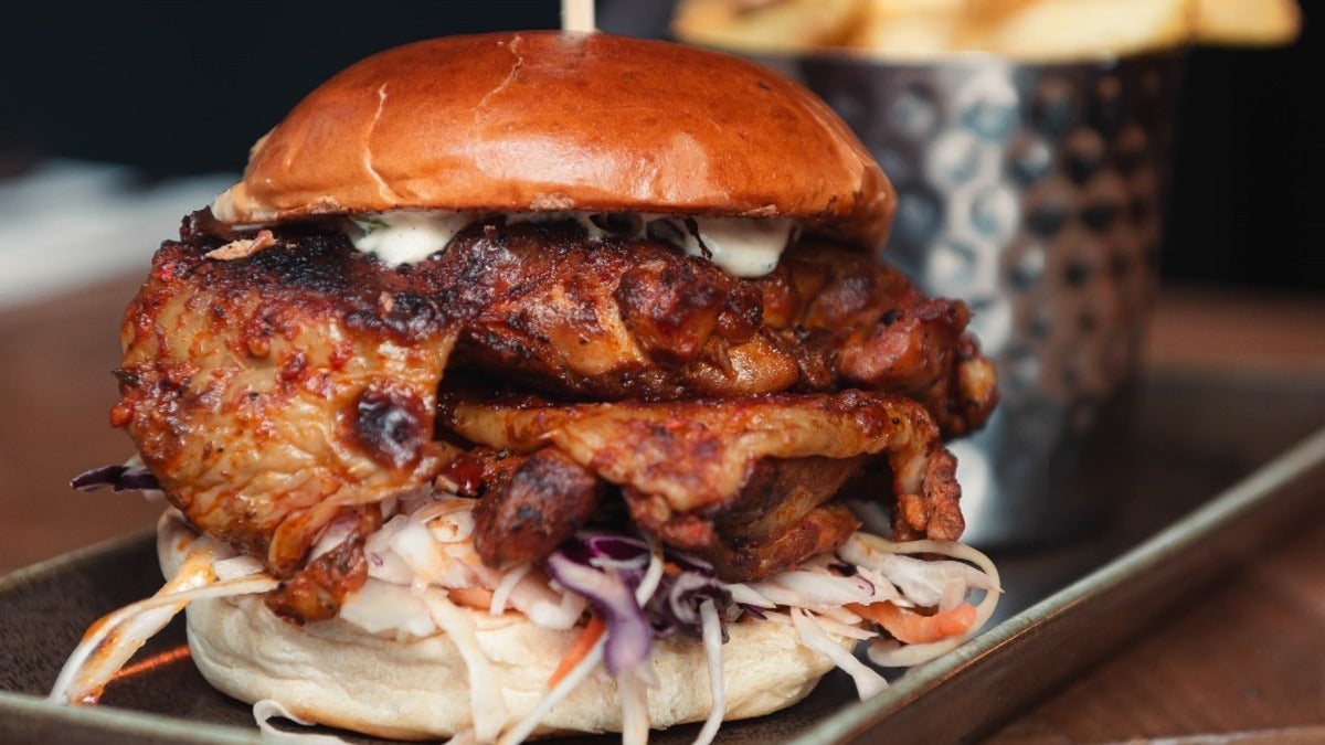 Smoked Thigh Bun