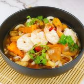 Tom Yum Udon