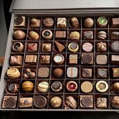 Chocolate Box 800 Grams