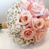 Peach Damask Bouquet With Gypsophila Base
