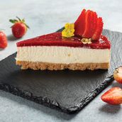 Strawberry Cheese Cake Slice