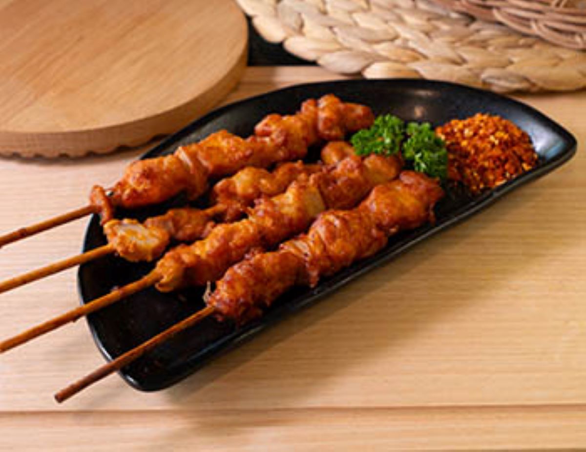 秘制骨肉相连鸡肉串 Chicken Skewer