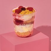 Raspberry cheesecake cup