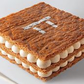 Mille Feuilles Icing Sugar cake(1 Kg)