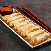 Chicken Spring Roll 8 Pcs