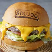 Cheddar Beef Burger