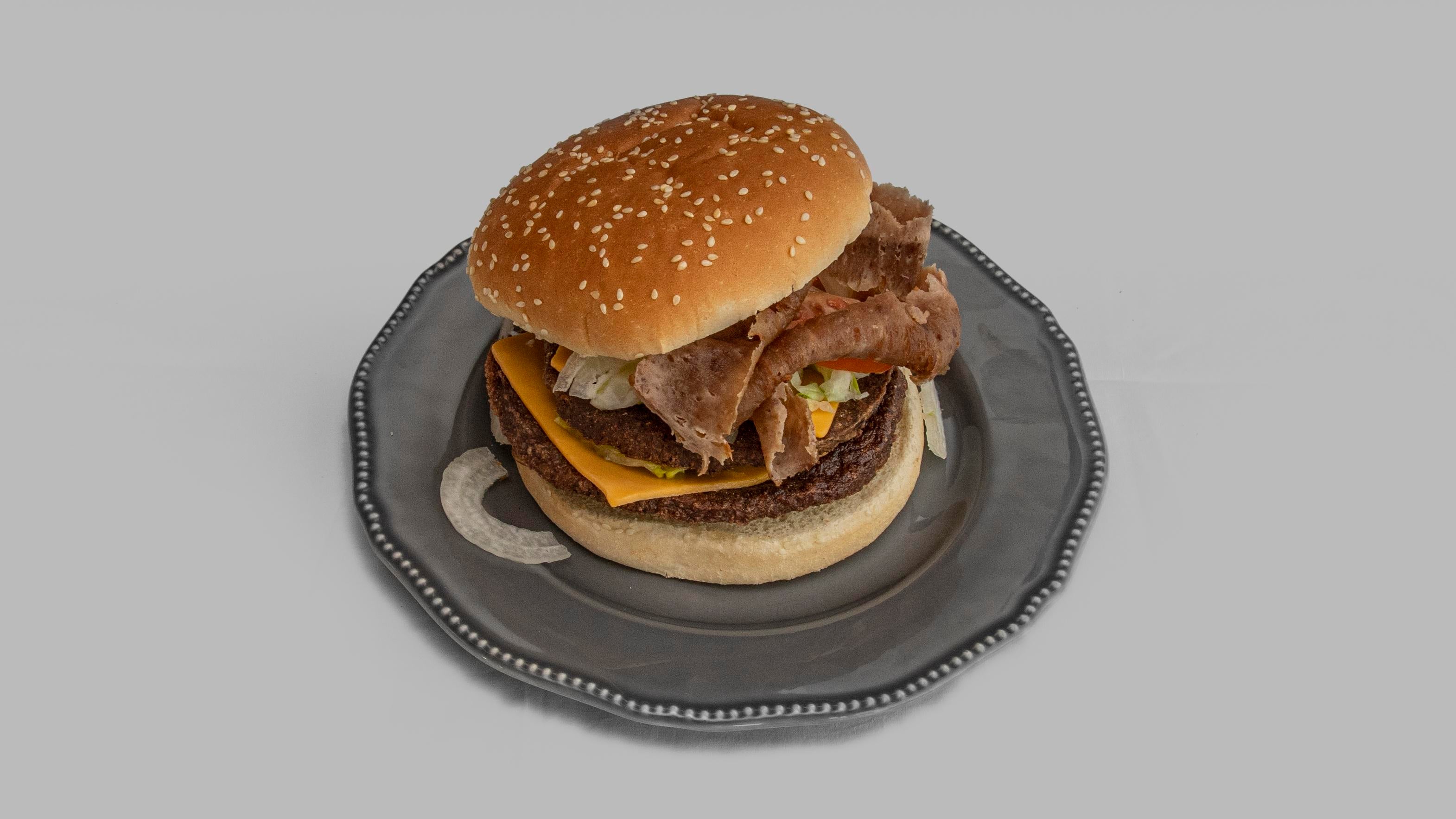 1/4lb Cheeseburger with Doner meat