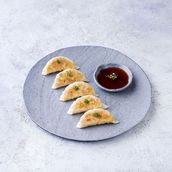 Chicken Gyoza (5 pieces)