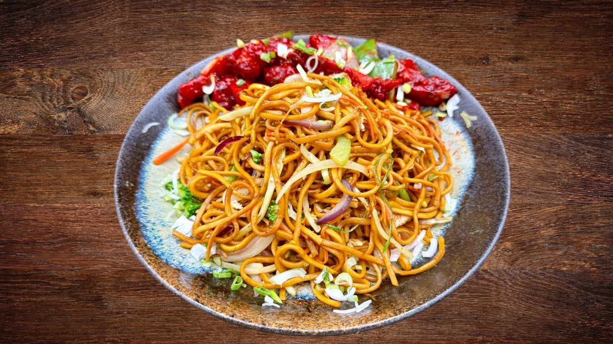 Chilli Chicken Chowmein