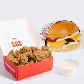 Single Cheeseburger with 8 Chicken Bites & Sauce