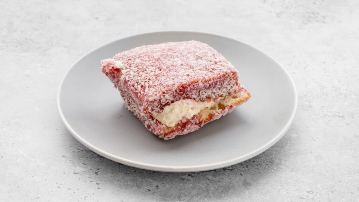 Eiffel Tower (Pink Coconut Sponge)