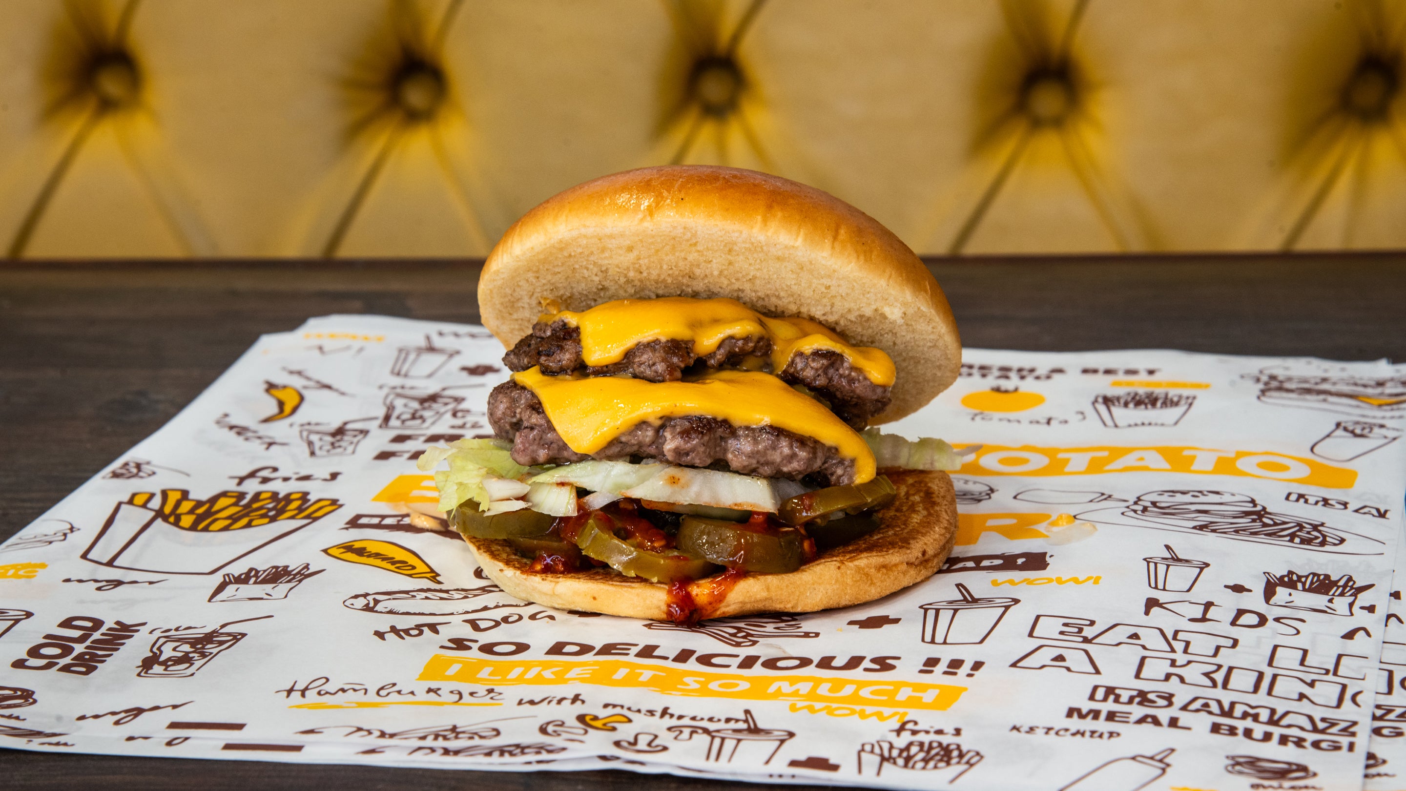 Mexican double smash spicy beef burger & chips & sauce