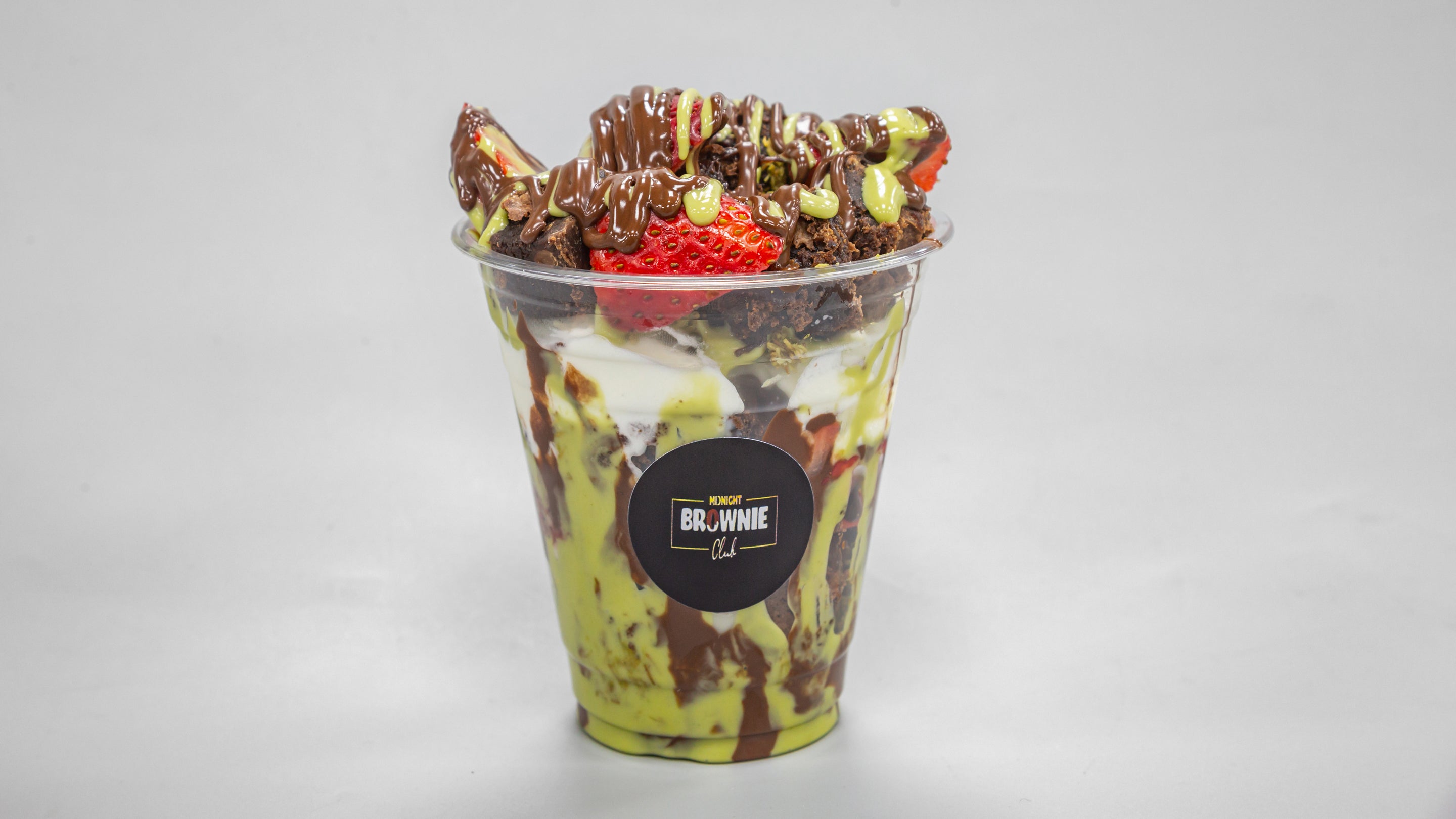 Strawberry's and Gooey Brownies Cup
