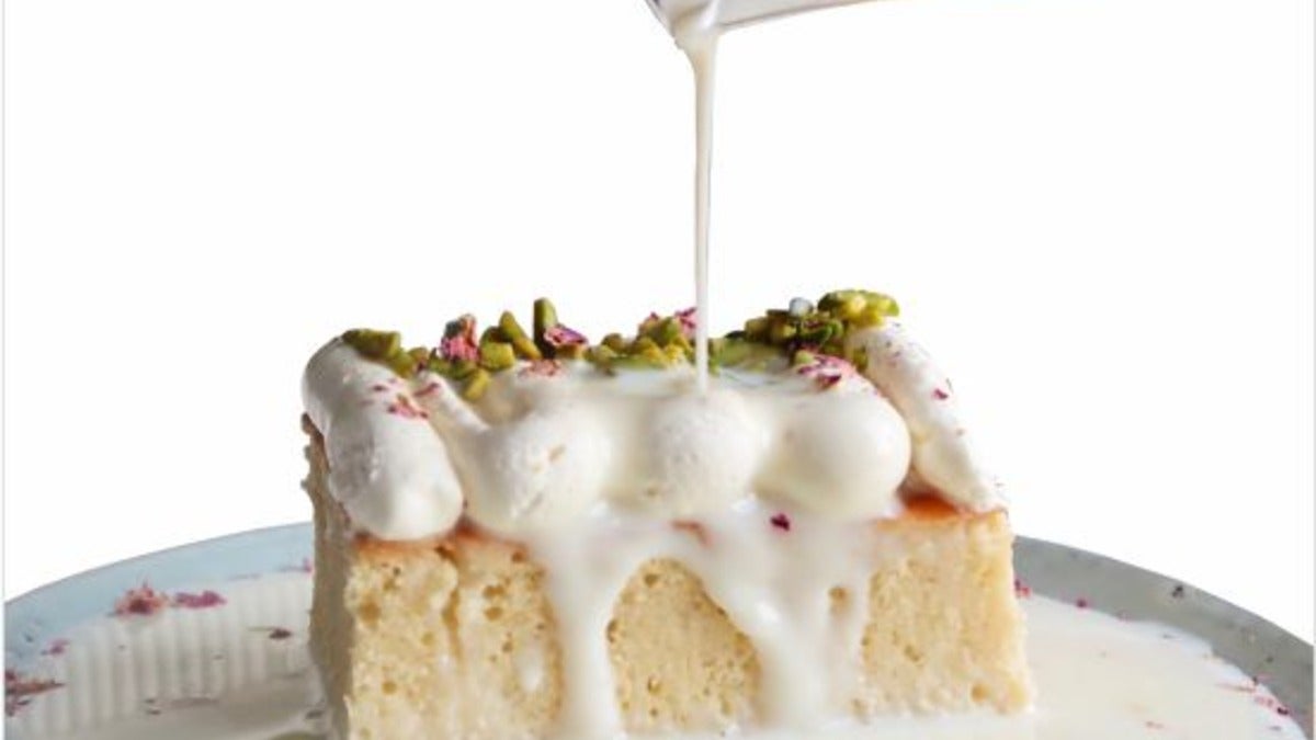 Milk Cake Pistachio