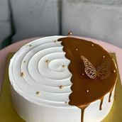 Lotus Cake A09