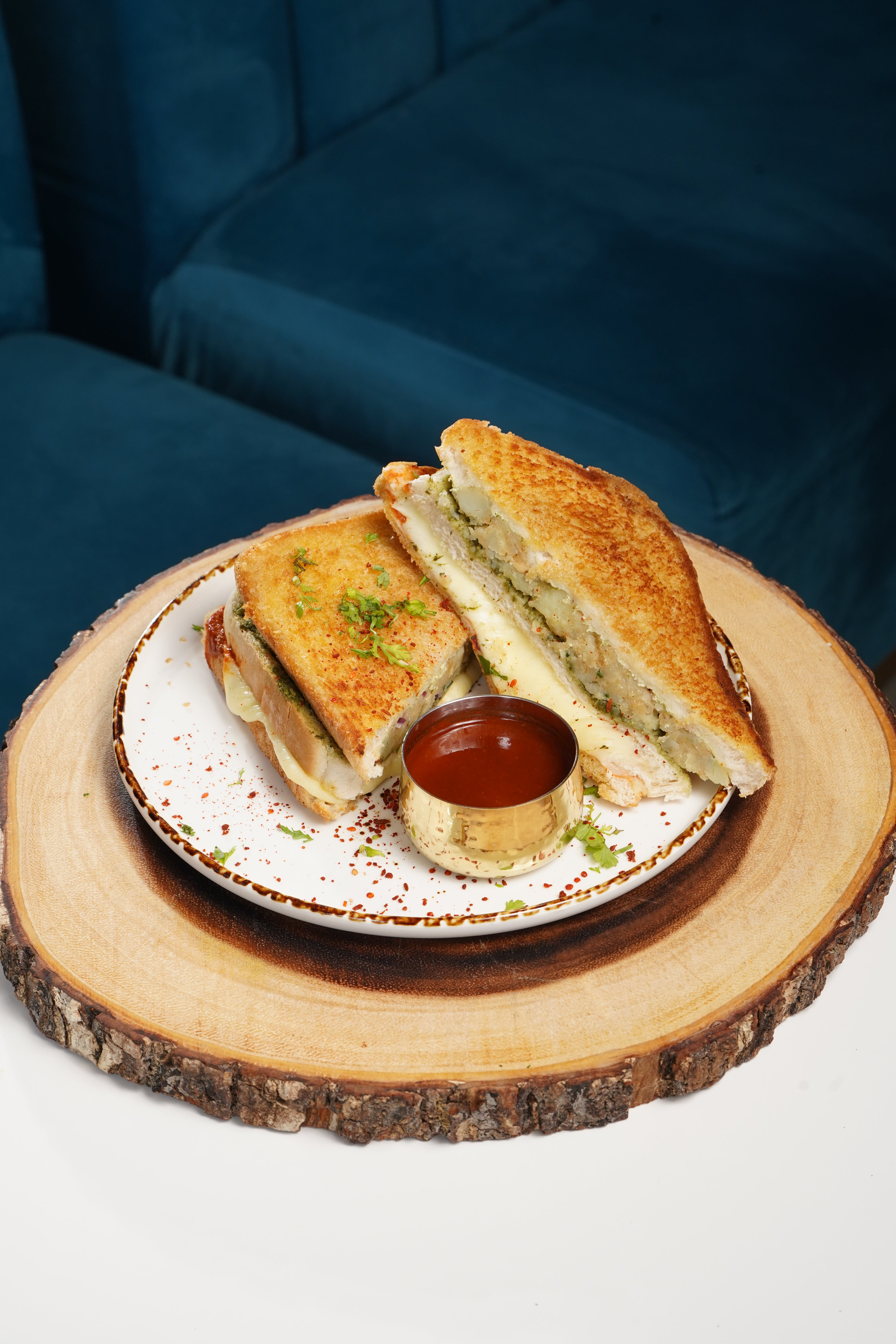 Bombay-Chilli Cheese Toastie