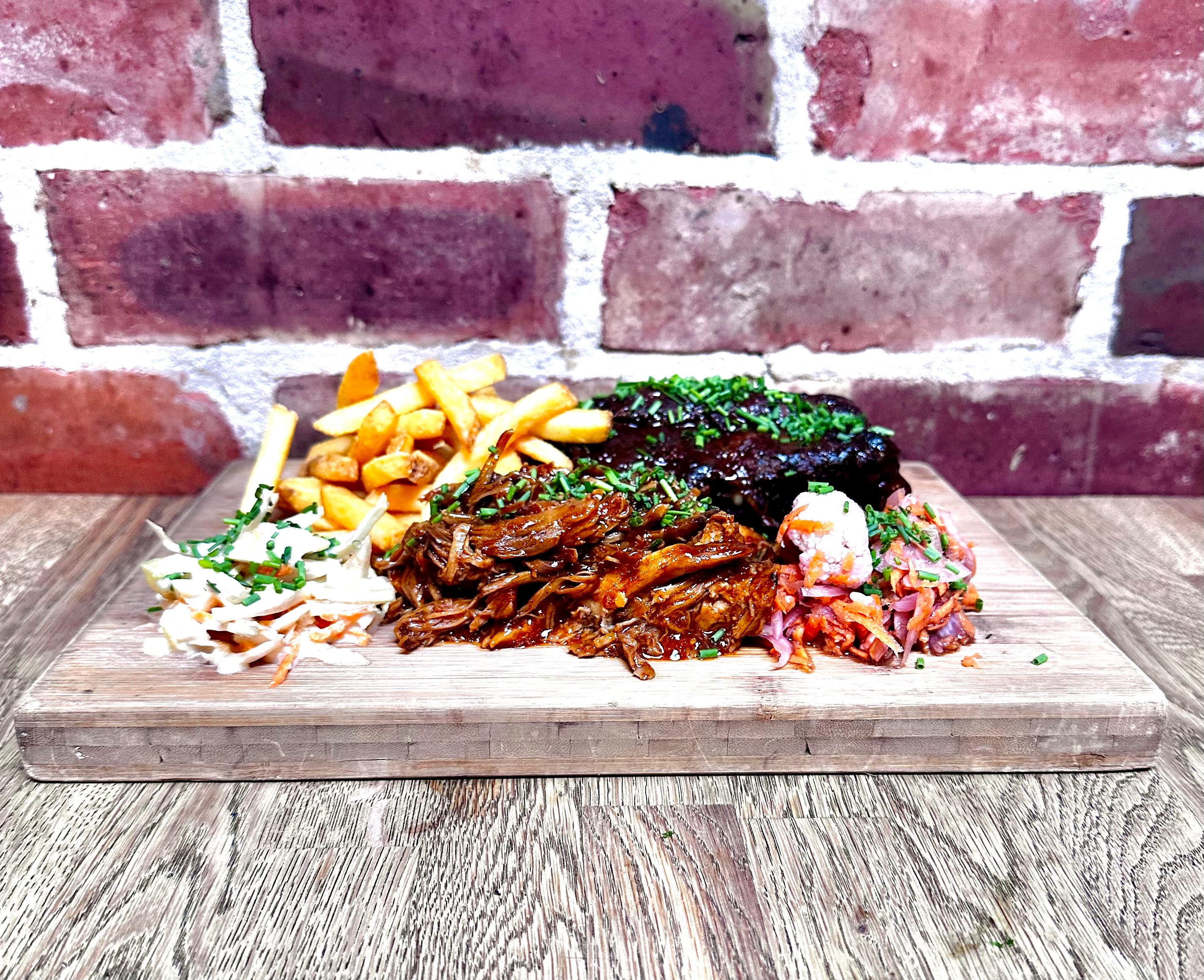 500g Half Rack St Louis Ribs + Pulled Pork + Fries