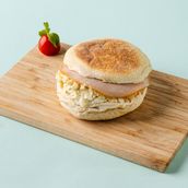Muffin Sandwich And Turkey With Egg And Cheese 