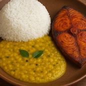WHITE RICE + DAL CURRY + FISH FRY