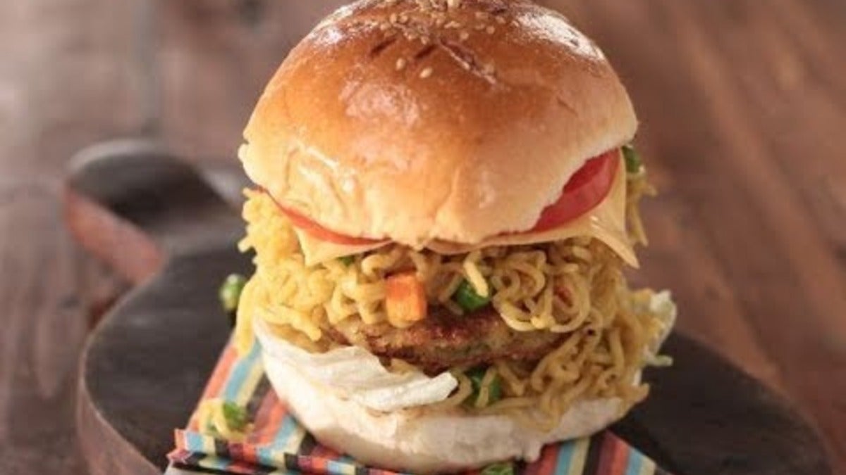 Veg Burger / Roll
