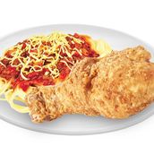 Fried Chicken With Spaghetti 2 Pcs