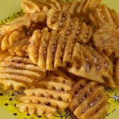CAJUN WAFFLE FRIES