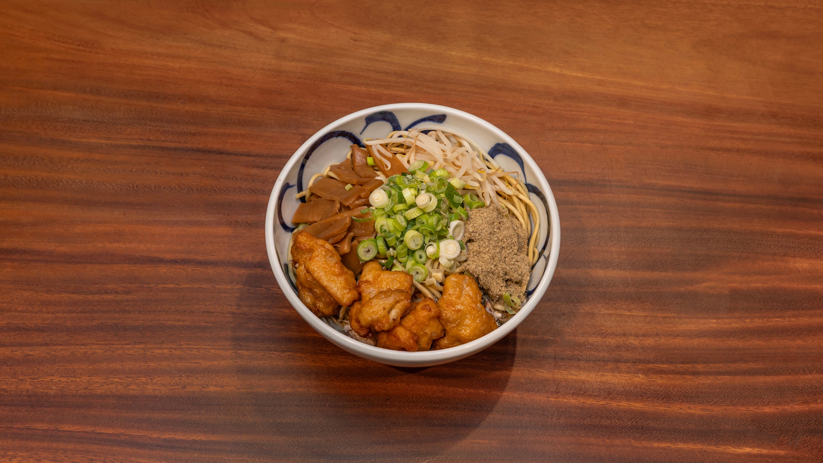 帆立貝油.周月炸雞麵 Scallop Oil and Shugetsu Crispy Fried Chicken