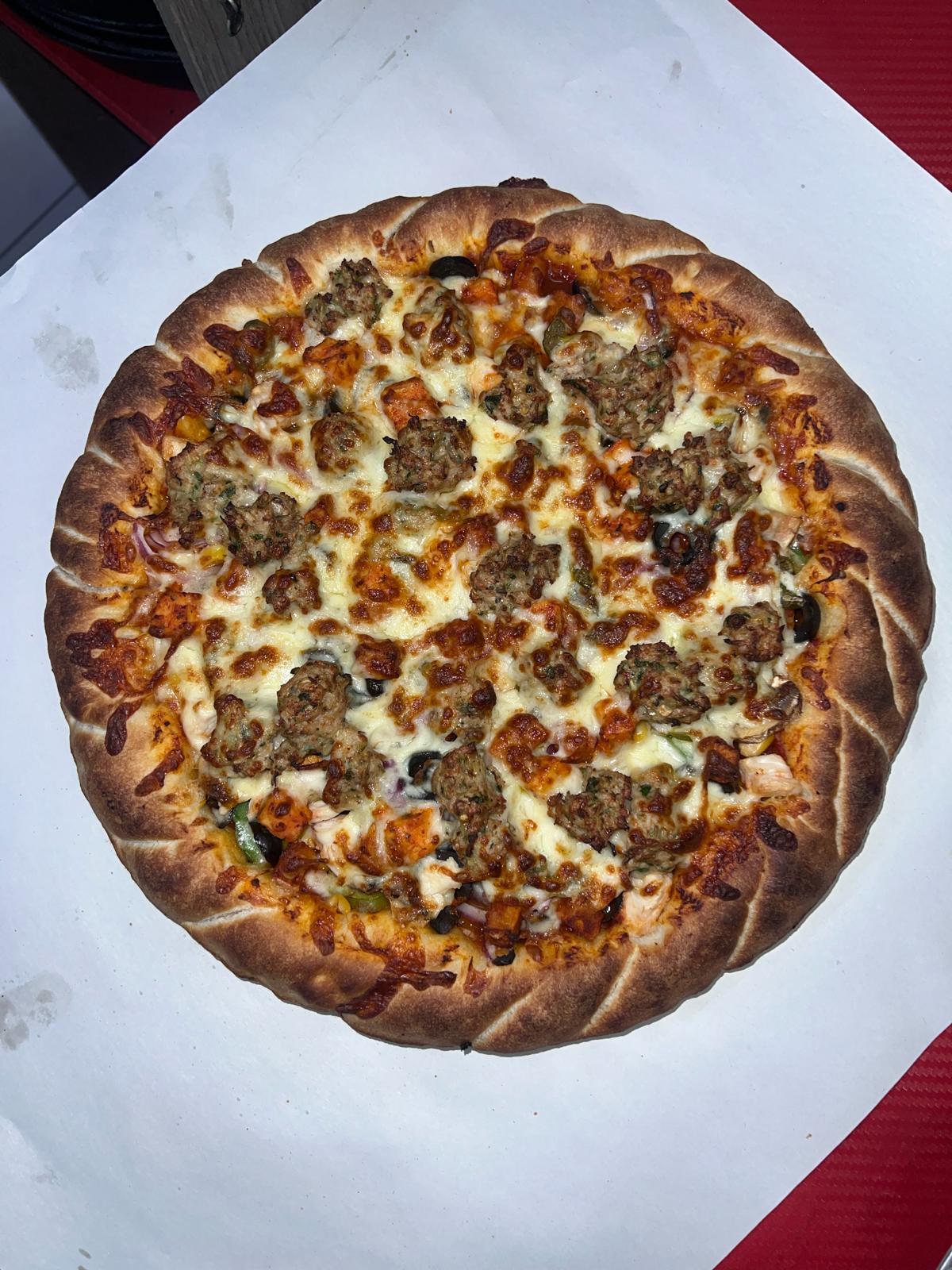 12" Meaty Meat Pizza (Halal)