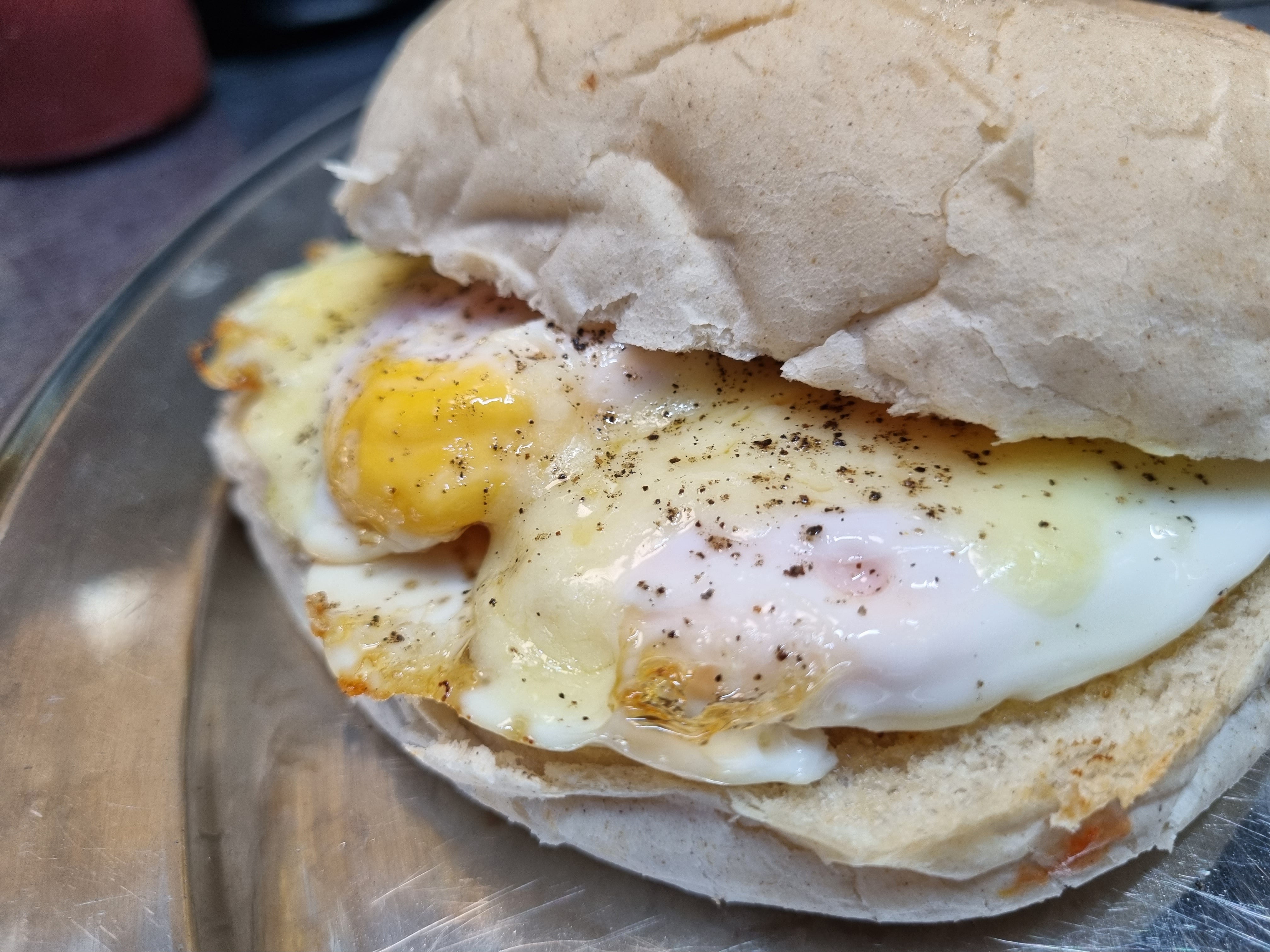 Fried Egg n Cheese Butty