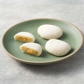 Miso Peach Tea Mochi