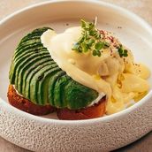 Poached Egg With Cream Cheese