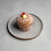 Raspberry Cruffin
