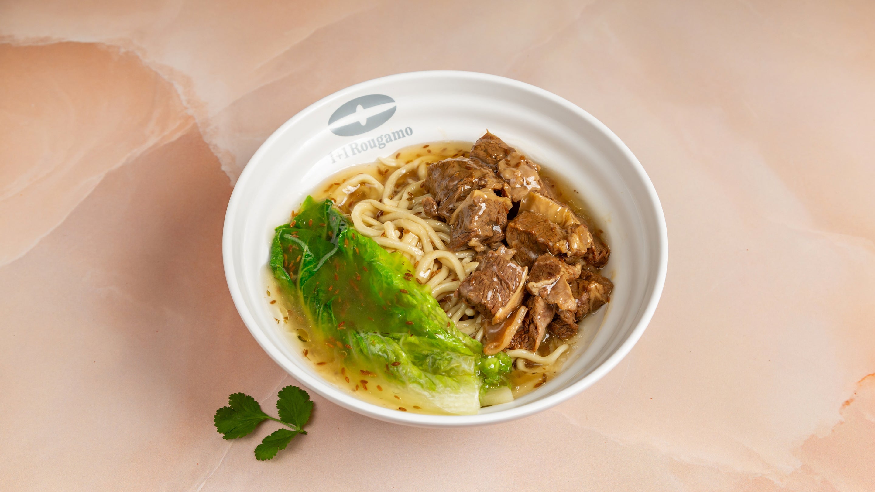 Braised Beef With Hand Pulled Noodle 腊汁牛肉拌面（干面）