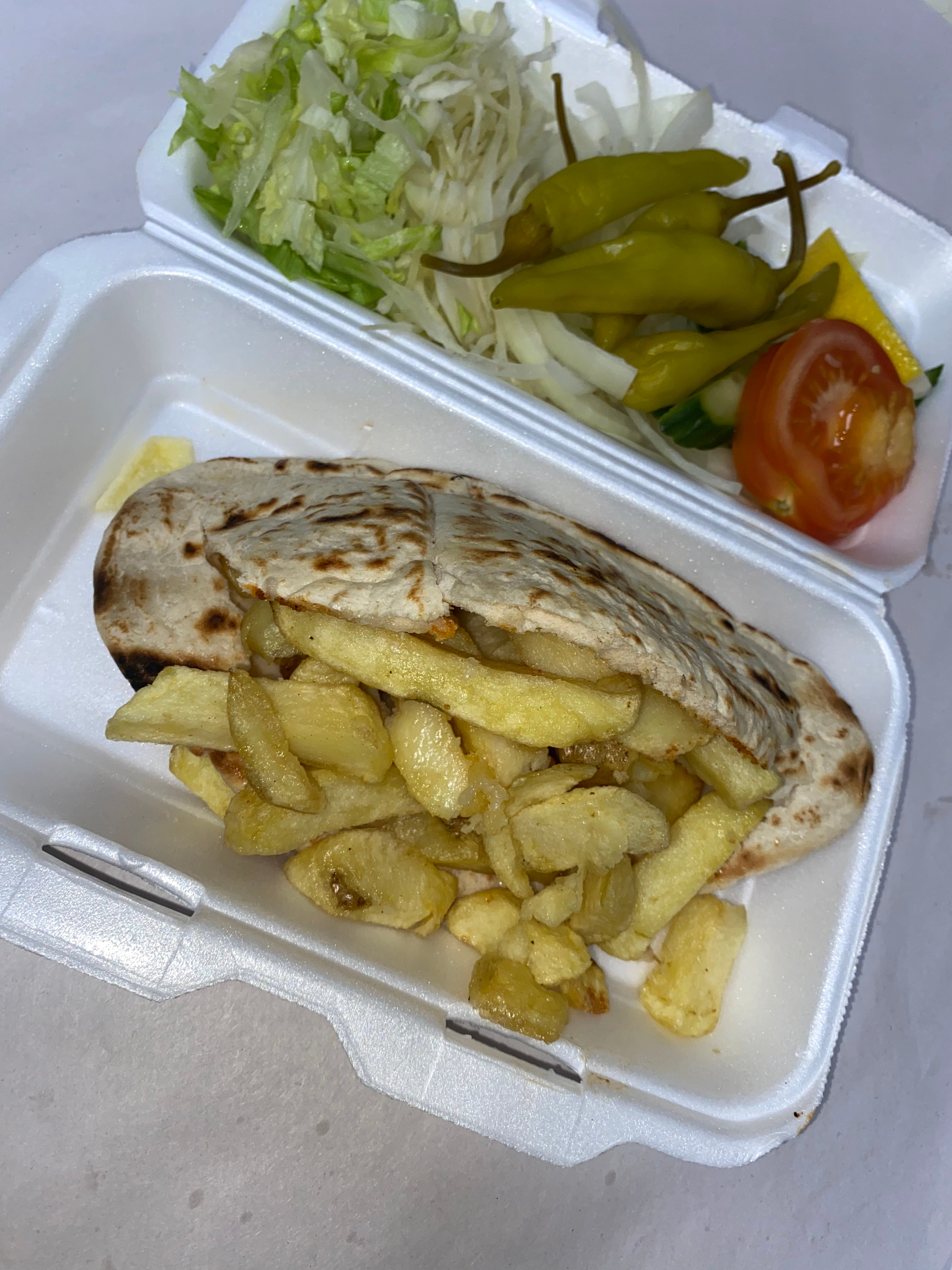 Chips in Pita and Salad