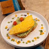 Avocado Cheese Omelette