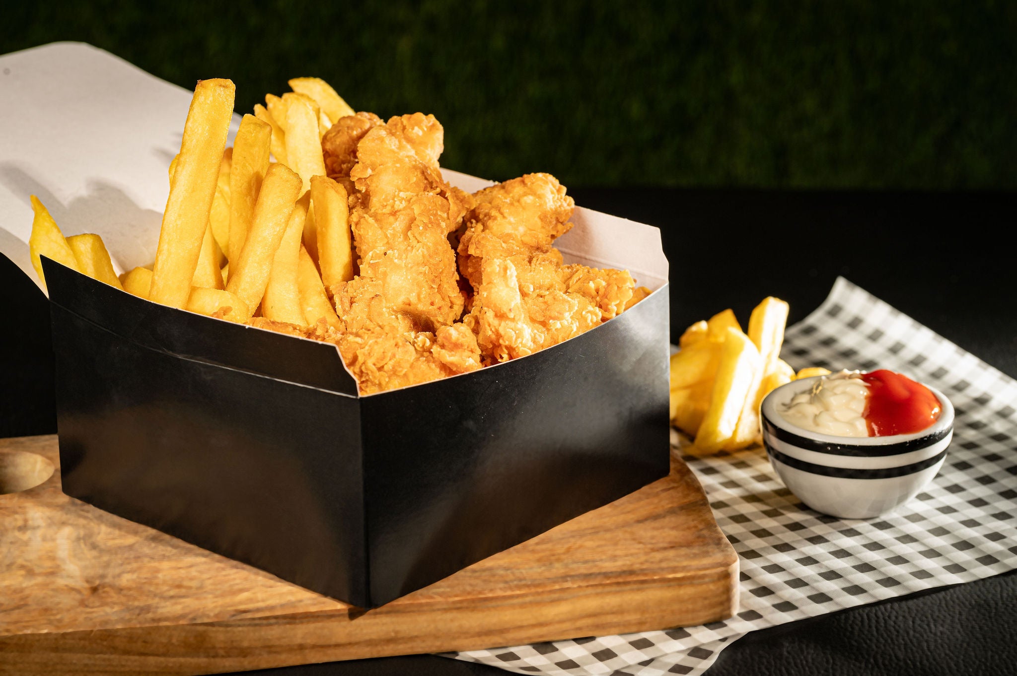 4 Crispy Strips Box