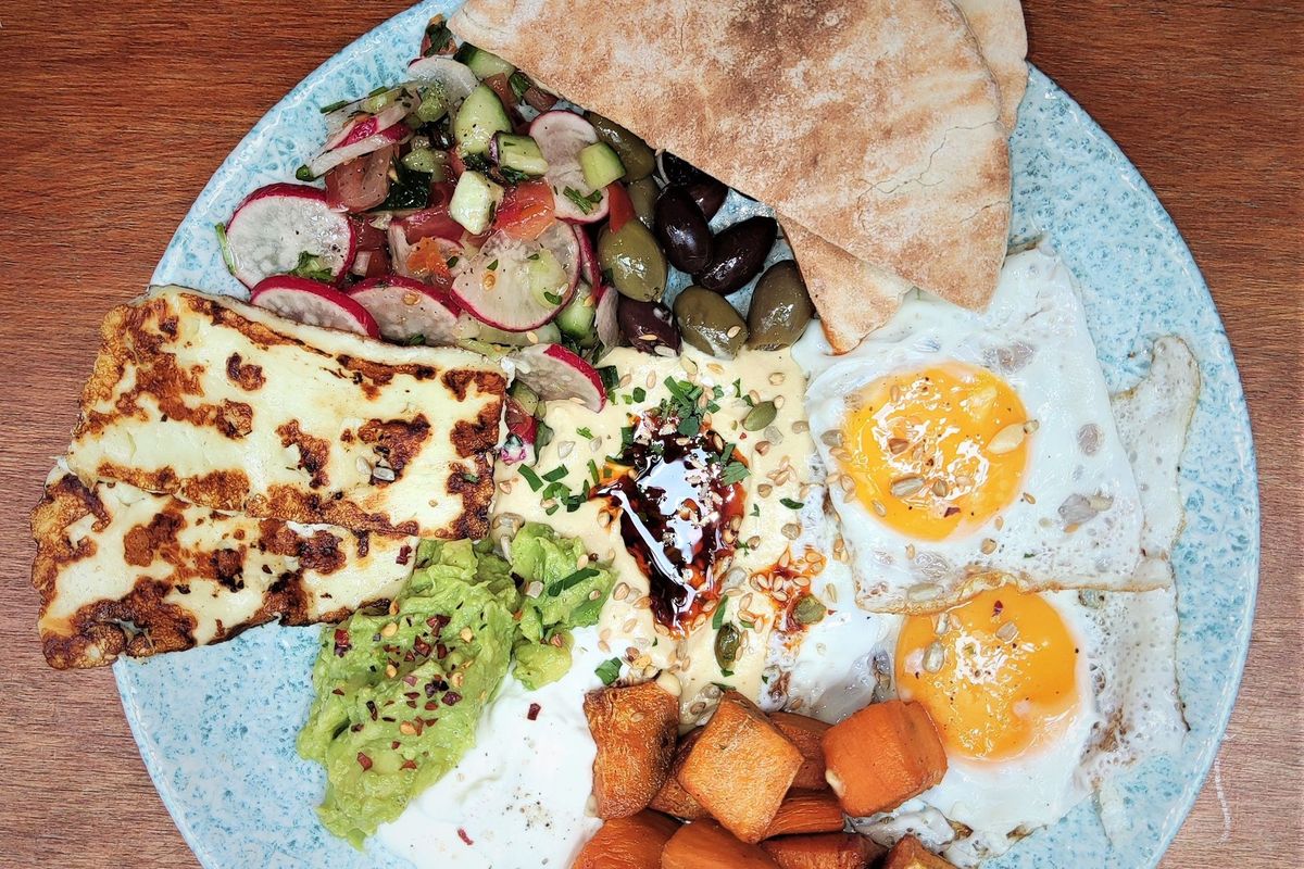 Middle Eastern Breakfast Plate